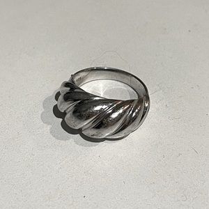 Mejuri Croissant Dome Ring